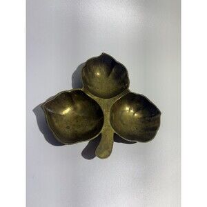 Vintage Brass Shamrock Leaf Trinket Tray Ring Dish 6.5” x 6.75”